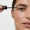 Kép 3/6 - Dr. Hauschka Kiemelő szemöldök és szempillaspirál 00 - áttetsző (6 ml)