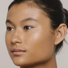 Kép 5/5 - Mádara Skin Equal Soft Glow Folyékony alapozó - Olive #60 (30 ml)