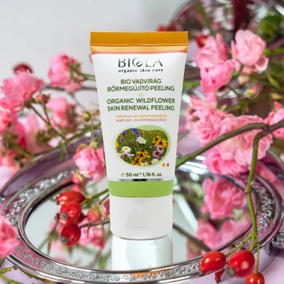 Biola Bio Vadvirág bőrmegújító peeling (50 ml)