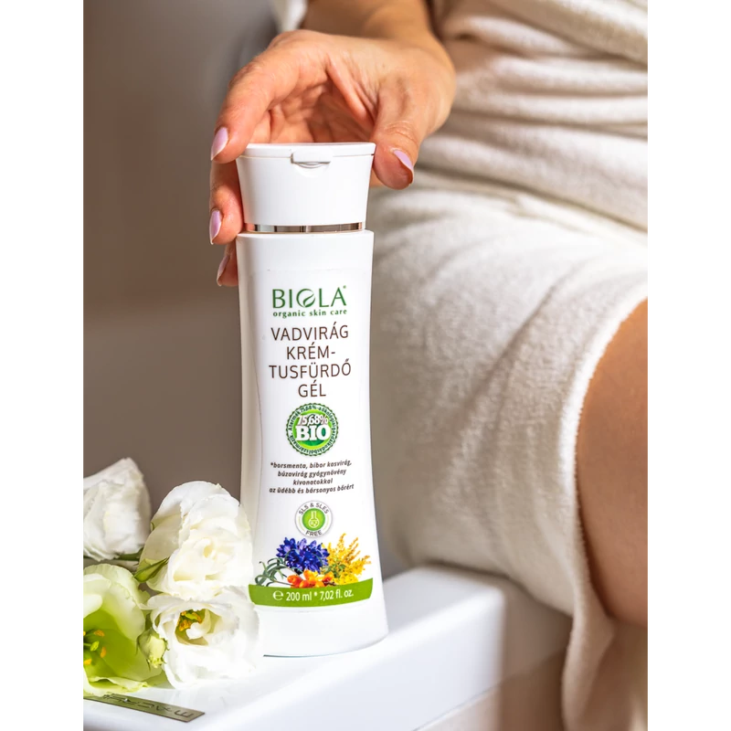Biola Vadvirág krémtusfürdő gél (200 ml)
