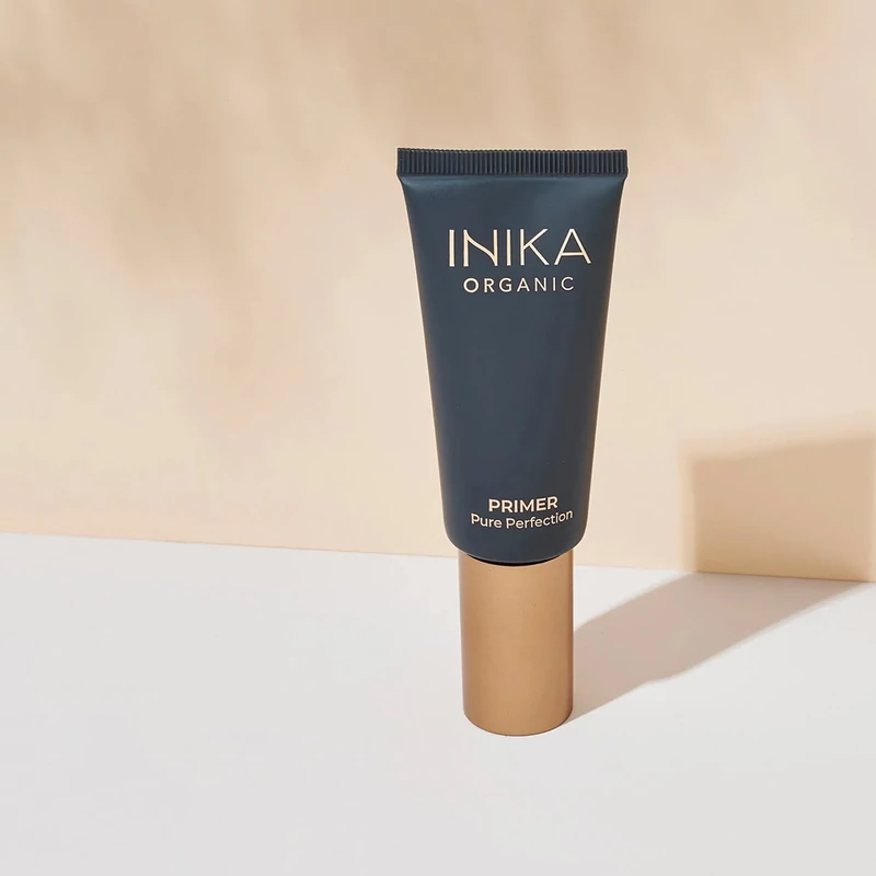 INIKA Organic Pure Perfection bőrtökéletesítő sminkalap (30 ml)