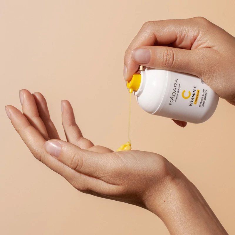 Mádara Vitamin C Intenzív szérum (30 ml)