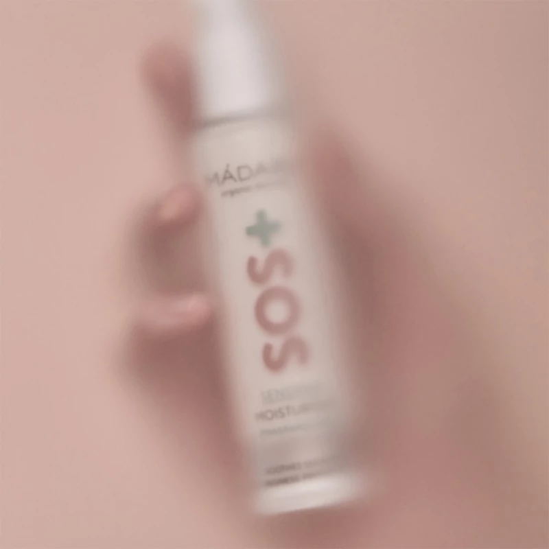 Mádara SOS+ Intenzív hidratáló és nyugtató arckrém (50 ml)