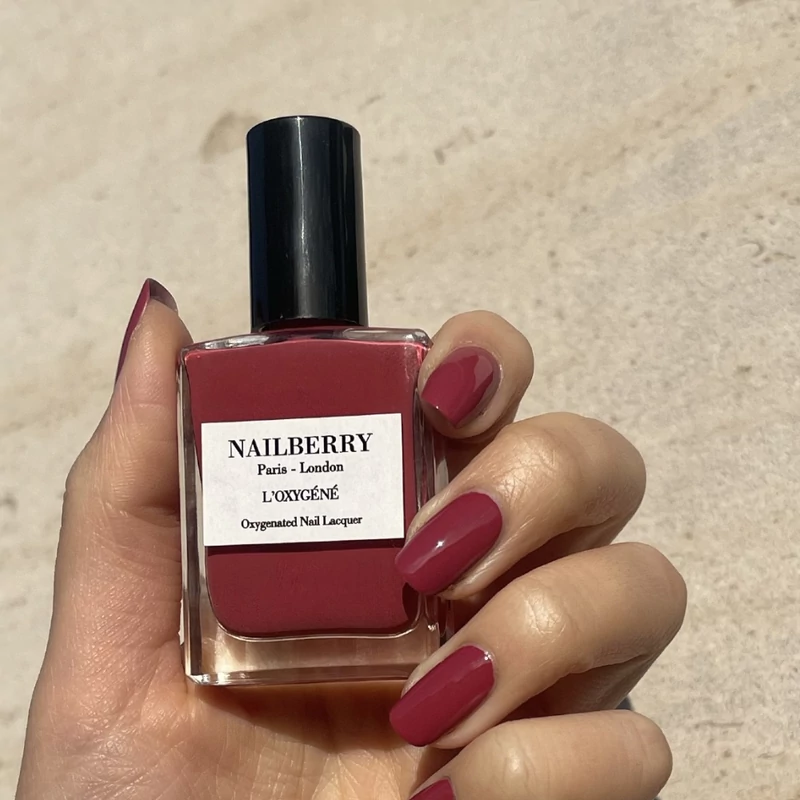 Nailberry Lélegző körömlakk - Hippie chic (15 ml)
