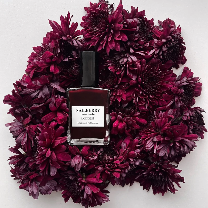 Nailberry Lélegző körömlakk - Noirberry (15 ml)