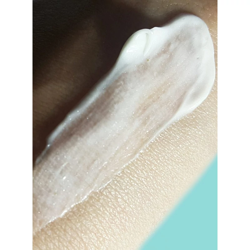 Pure White Ragyogást Adó Arckrém selyemproteinnel, gyöngyházfénnyel (50 ml)